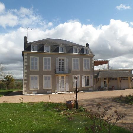 Bed and Breakfast La Maison De Ma Tante Pougues-les-Eaux Exterior foto